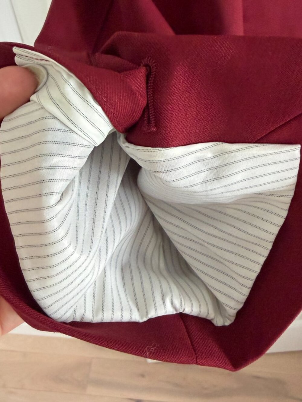MM.LaFleur Burgundy Tailored Blazer - Picture 12 of 15